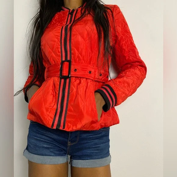 NWOT Gorgeous Women’s  Red Retro Black Trim Windbreaker Belted Jacket, - Picture 7 of 9